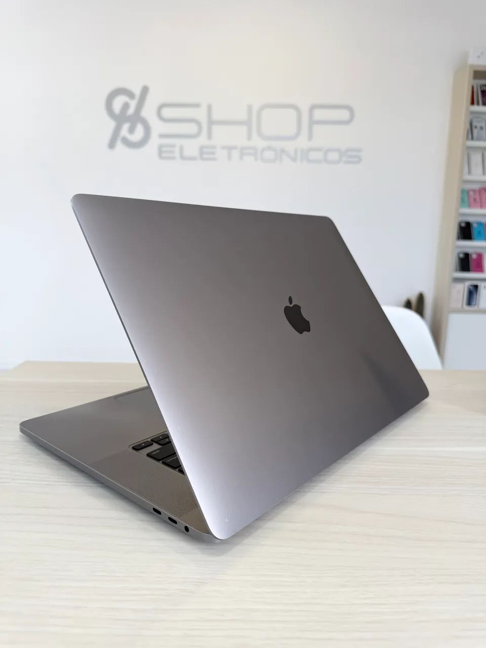 MacBook Pro i7 2019 16 pol. 16gb/512gb - Notebooks - Capoeiras