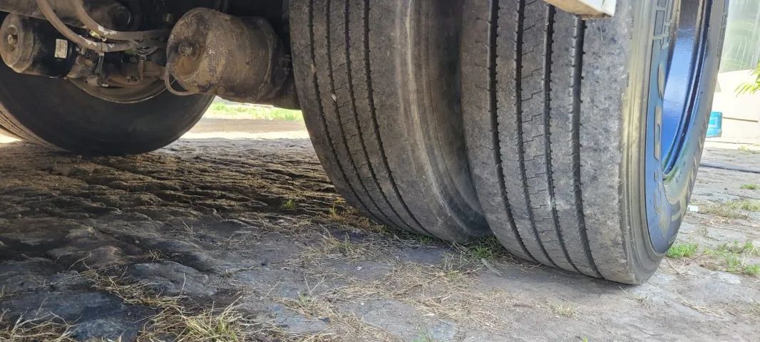 4 ÔNIBUS M. BENZ 1418 CURTO (MICRÃO) 2009/2010 - Foto 4
