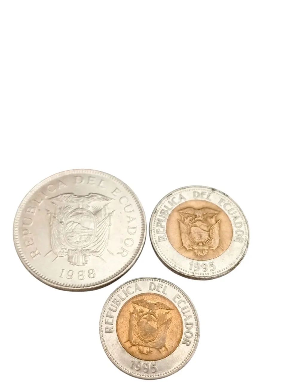 3 moedas antigas do Equador - Foto 2