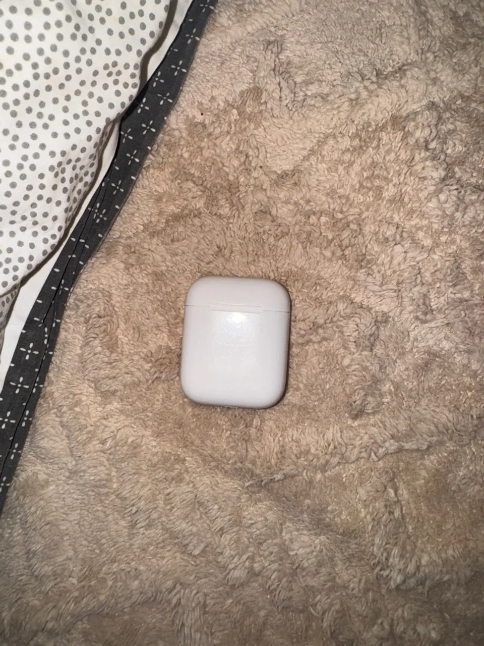 AirPods Apple
