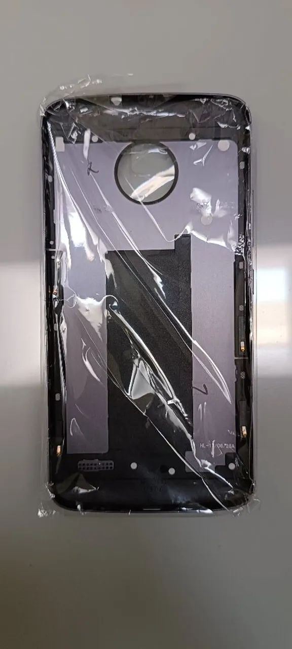 Tampa traseira de alumínio moto E4.
