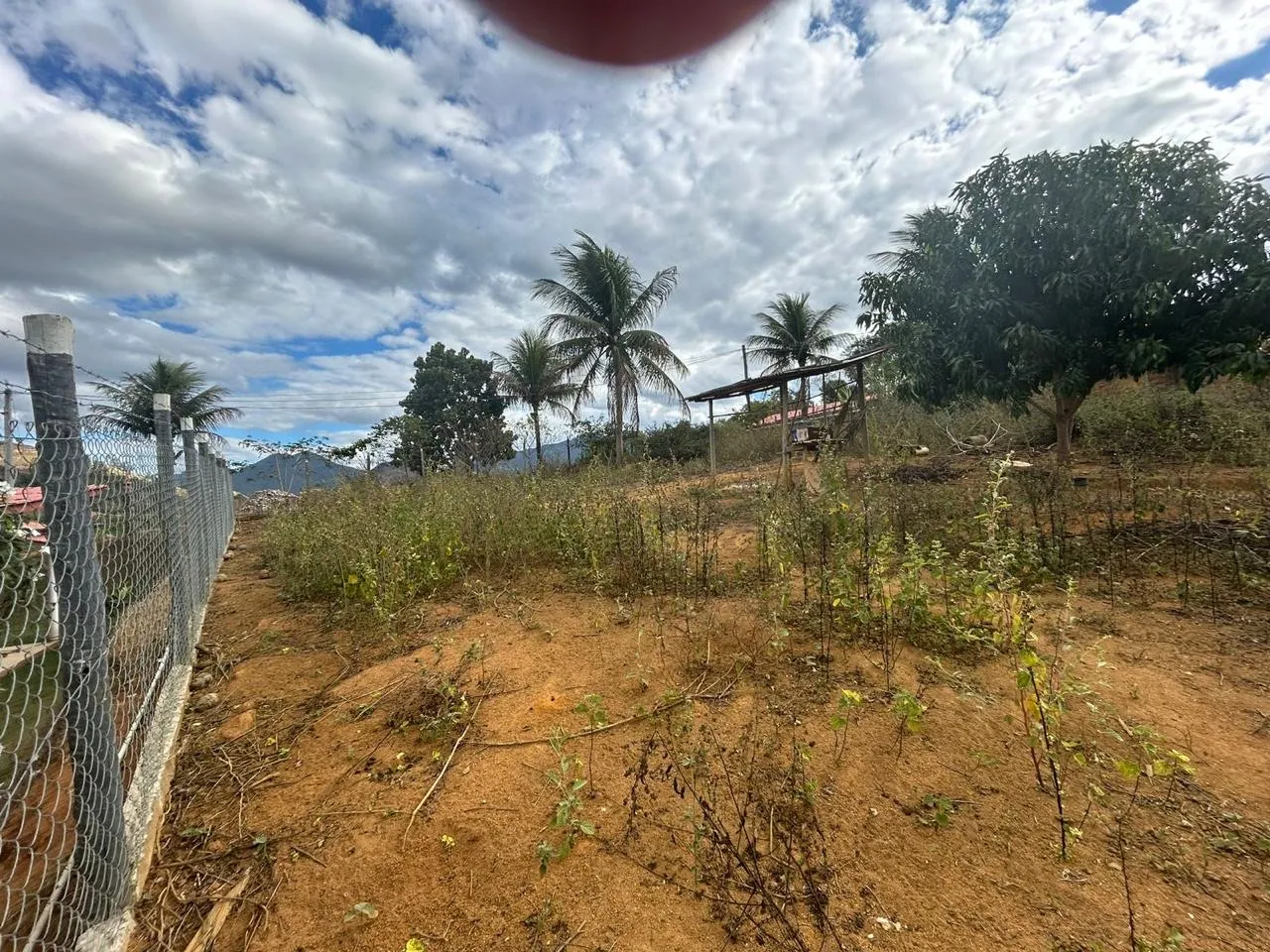 Terreno à Venda - Condomínio Sítio Ribeirão Sauanha (Santa Leopoldina - ES)