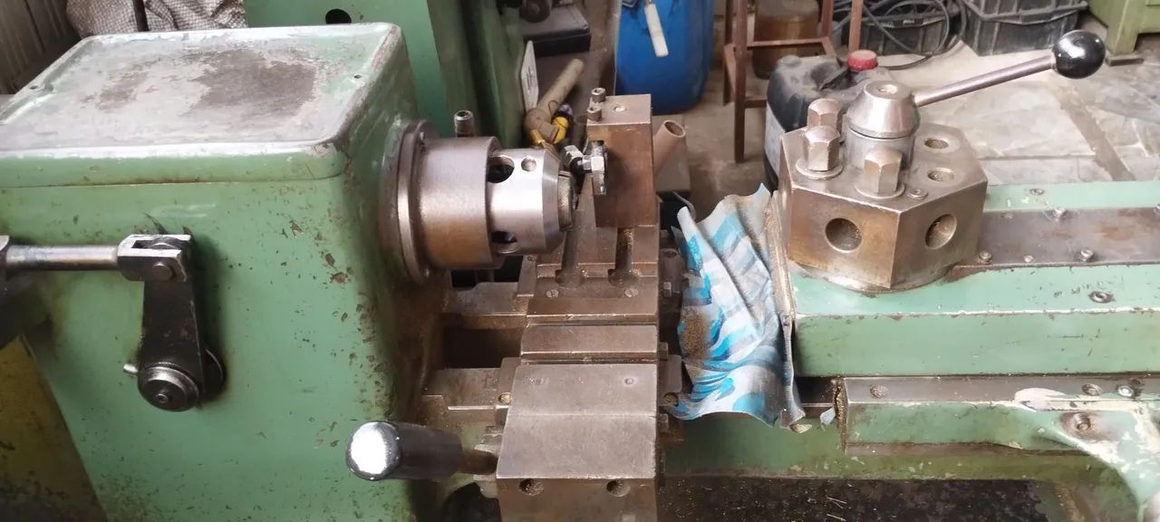 Torno revolver iran 3/4 - Foto 4