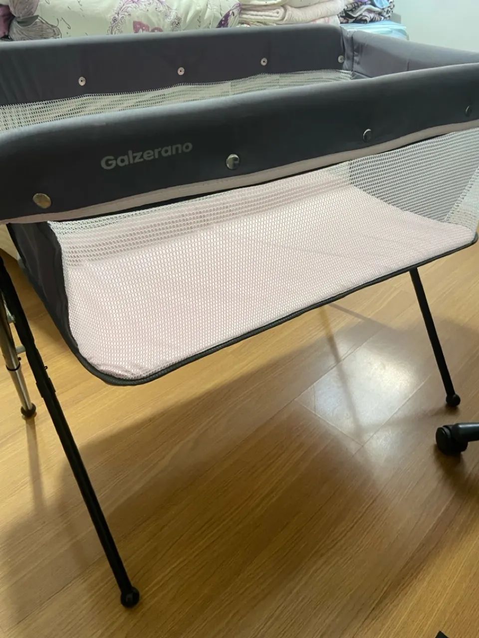 Berço Galzerano Portátil com Tela