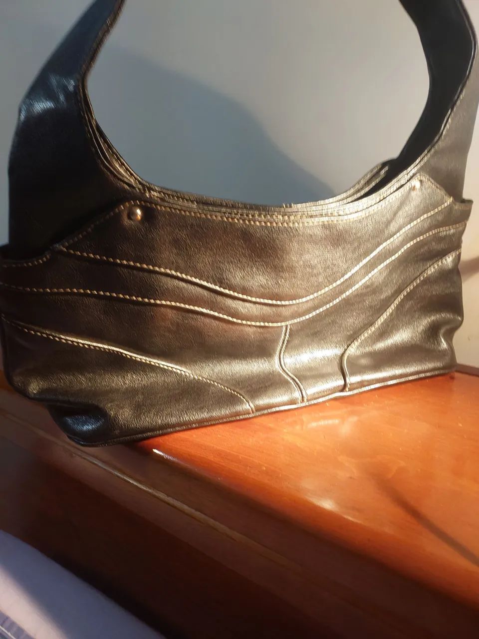 Bolsa de Ombro Elegante em Couro Sintético - Foto 5