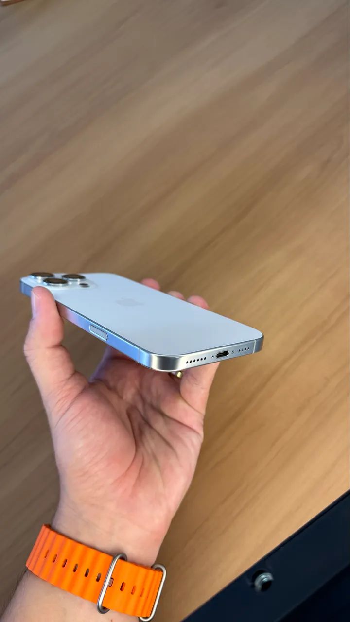 iPhone 16 Pro Max 512GB White titanium, Seminovo impecável