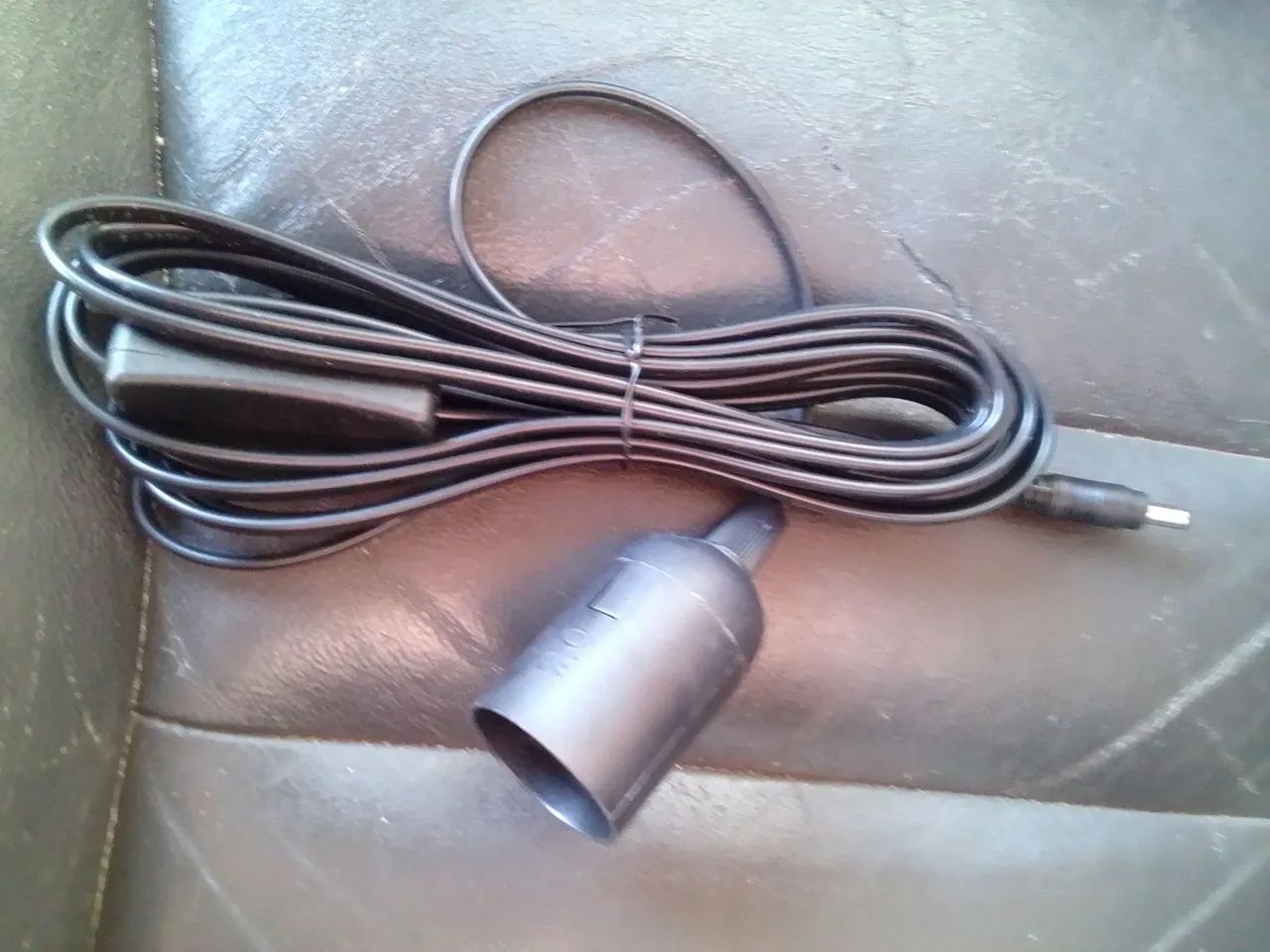 Kit Luminária 12 volts Pendente com Interruptor e Plug