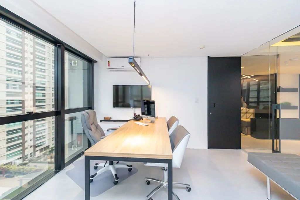 Sala - venda por R$ 2.798.000,00 ou aluguel por R$ 23.021,77/mês - Água Verde - Curitiba/P - Foto 4