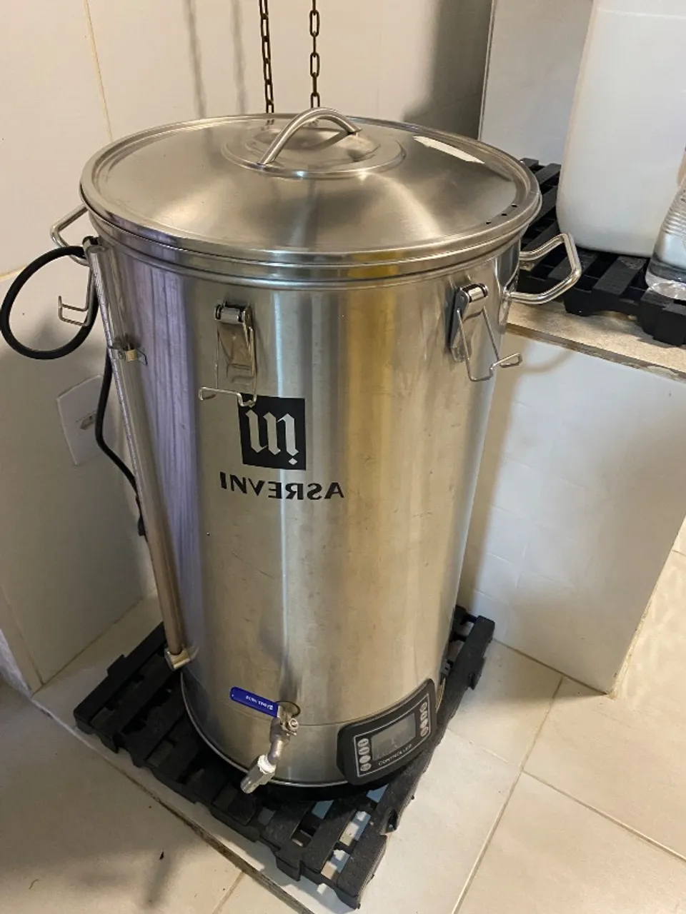 Cervejaria artesanal à venda