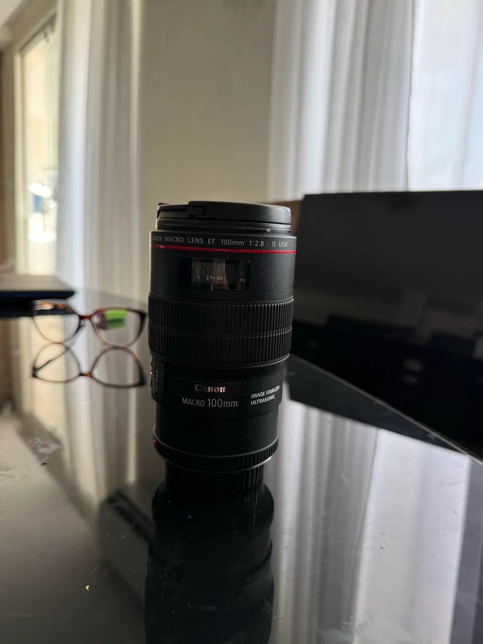 Lente Canon 100mm macro EF série L IS sem nenhum detalhe 