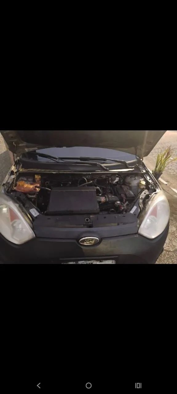 VENDO FIESTA SEDAN ROCAM 2013 1.6  - Foto 5