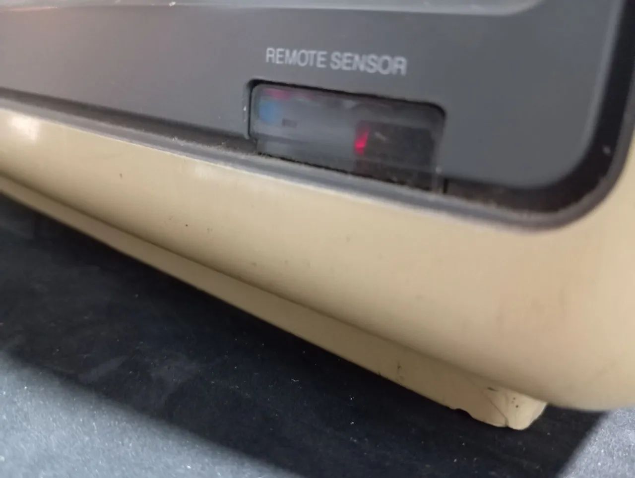 TV semp 1022av 