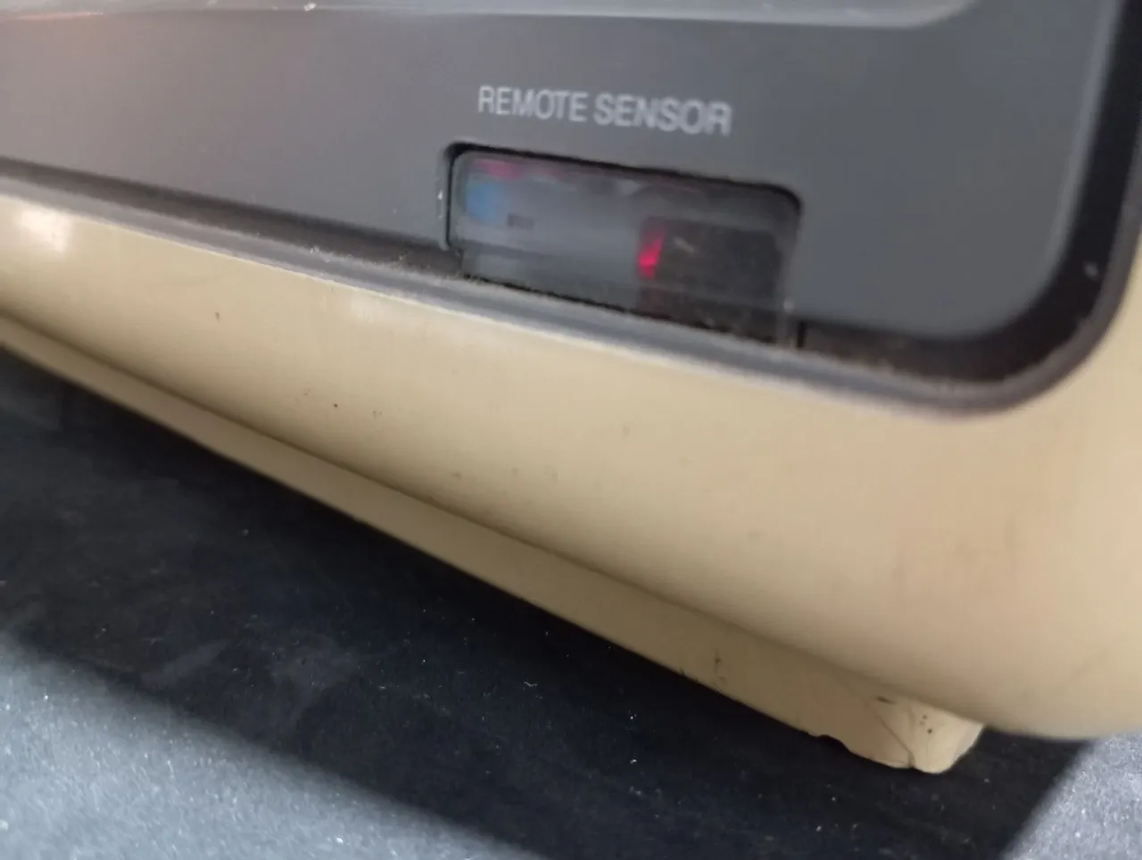 TV semp 1022av 