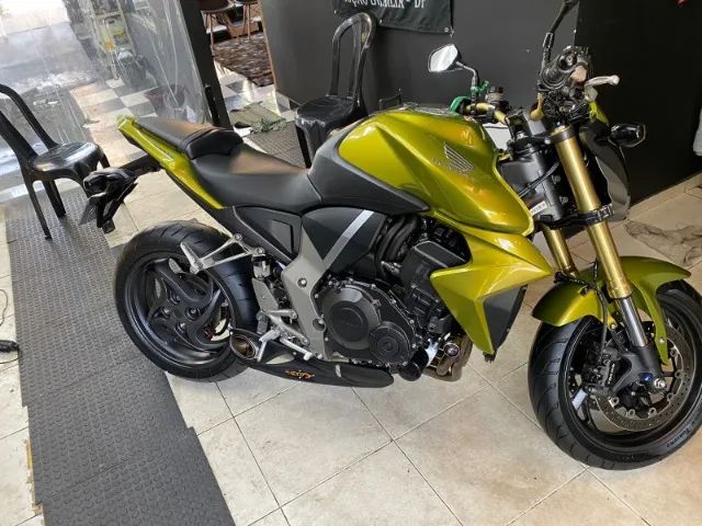 Moto CB1000r sem ABS 12/12