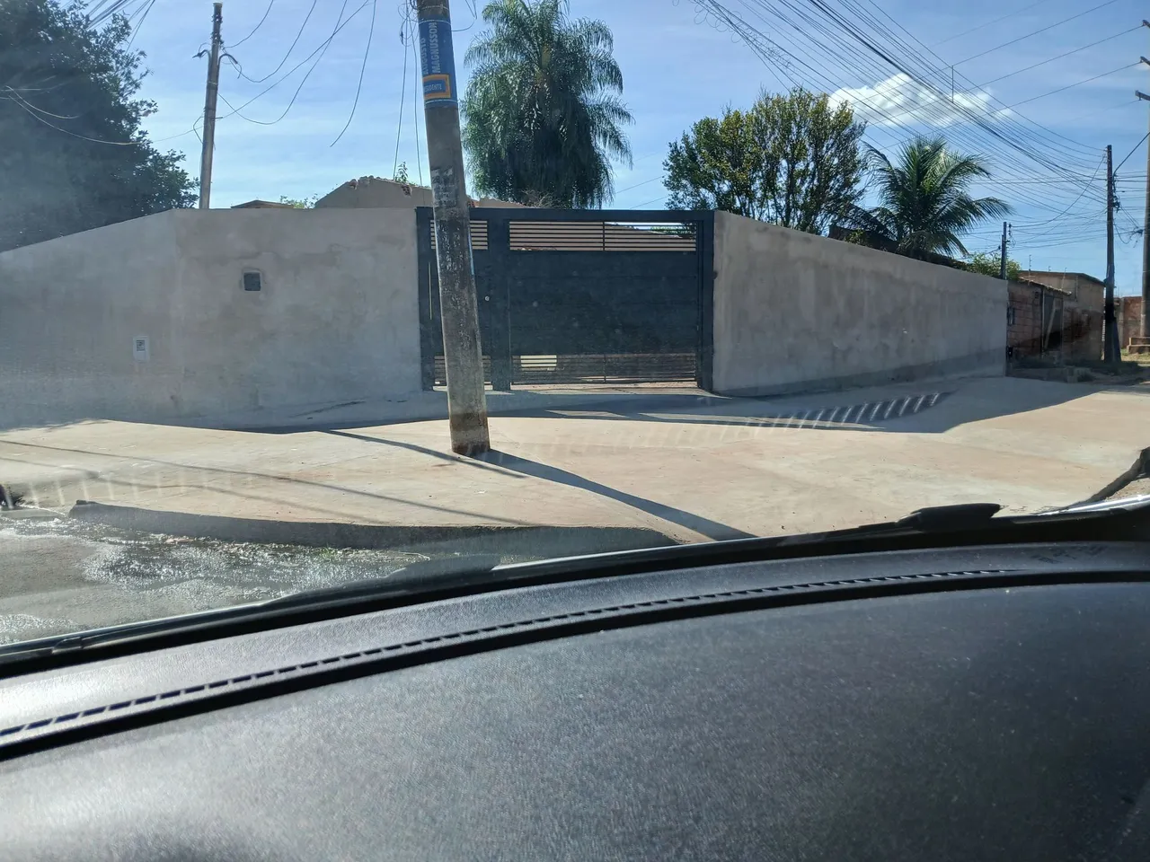 Vendo troco por carro casa chácara