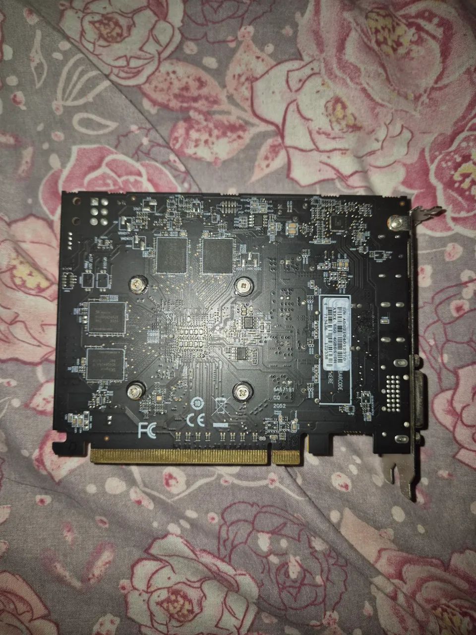 Rx 550 4gb para retirada de peças  - Foto 2