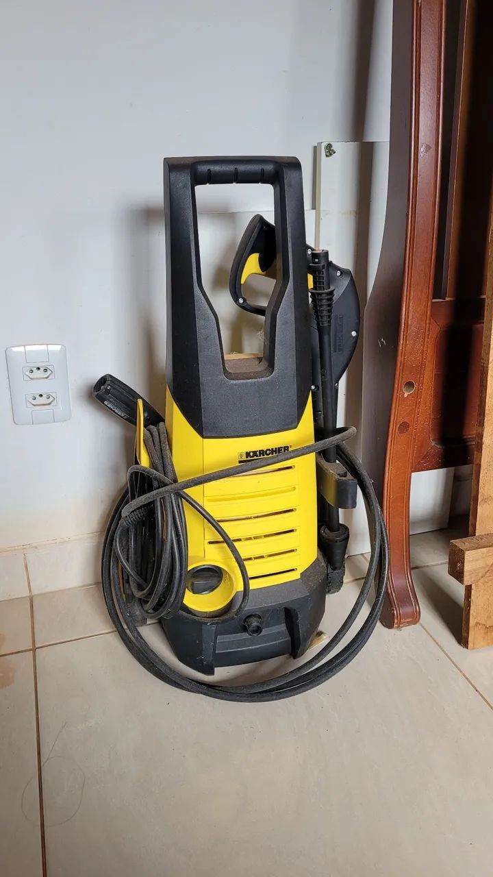 Lavadora de Alta Pressão Karcher