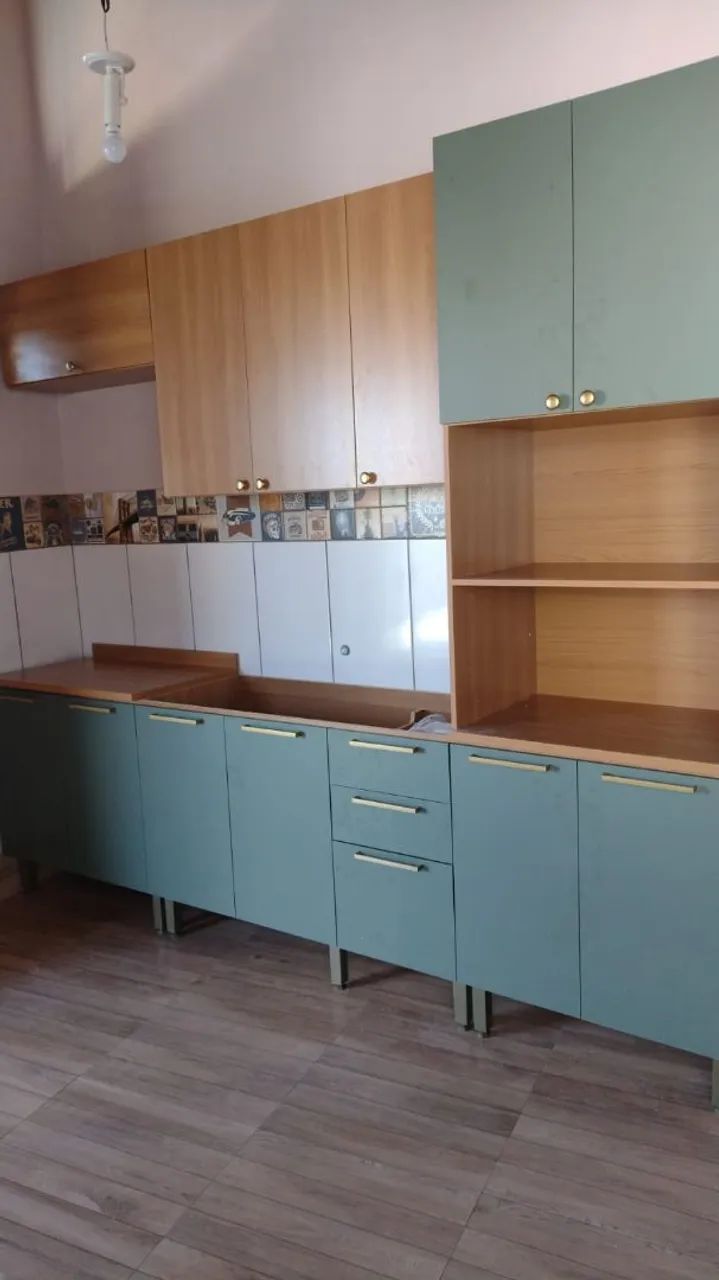Armários de Cozinha Verde, com pia de mármore e parte para Cooktop. - Foto 3