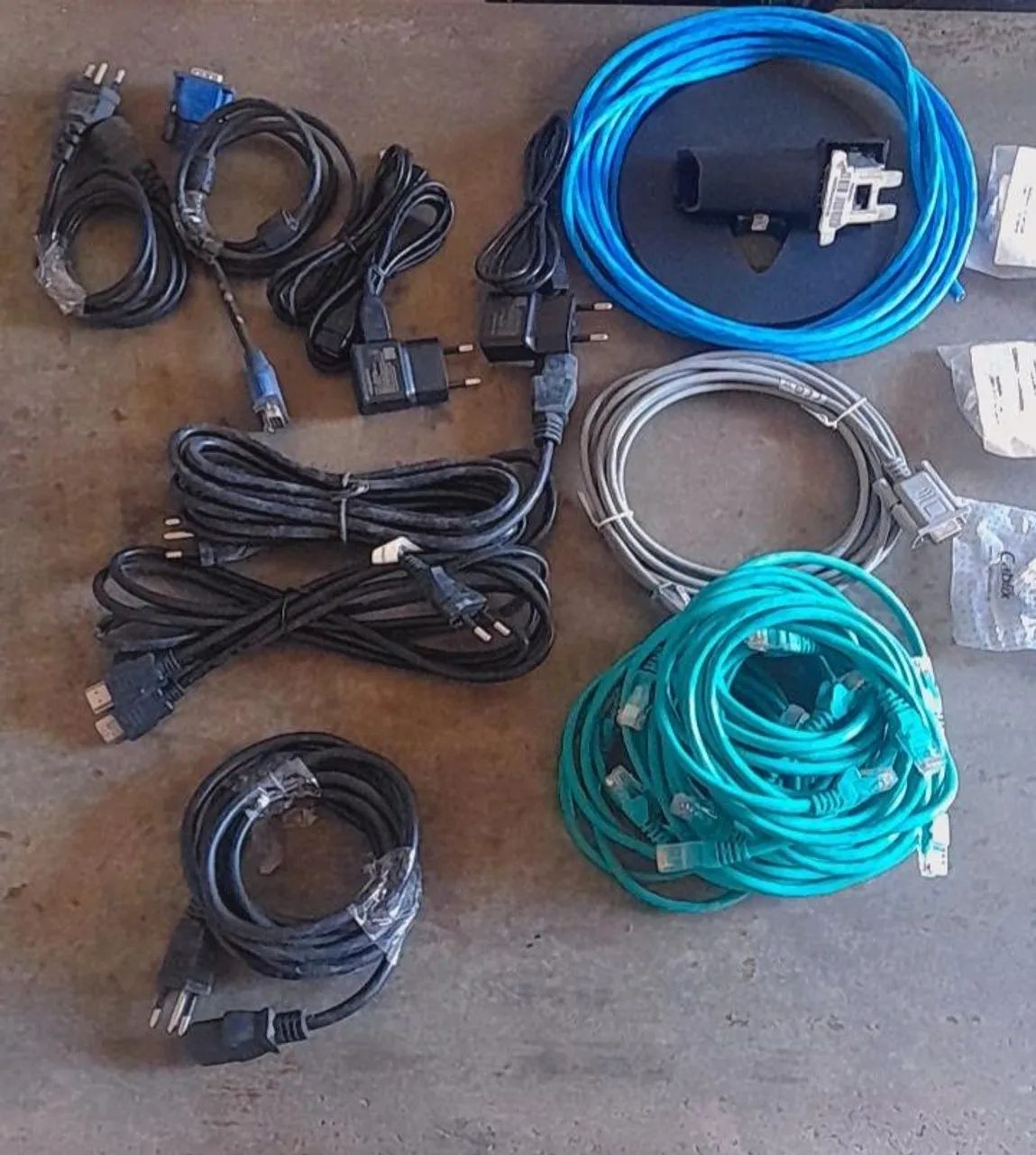 Internet and computer accessories? etc64374418743041121