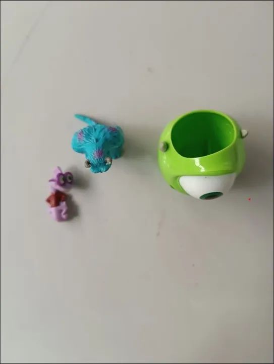 Colecionáveis Monstros S.A. - Disney / Pixar - Foto 3