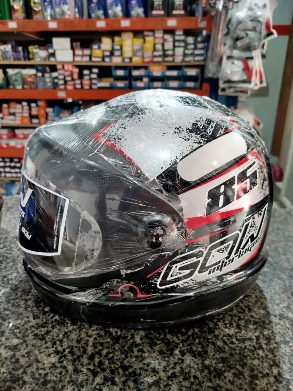 Capacete  Novo -  Gow
