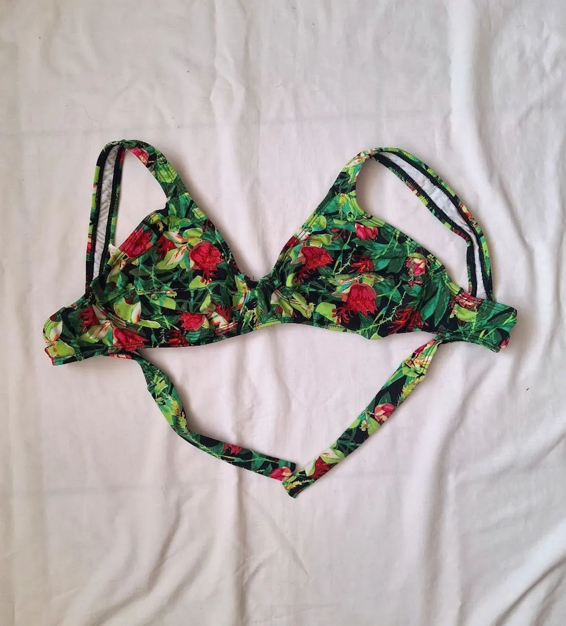 Kit com 3 Tops de biquíni  - Foto 5