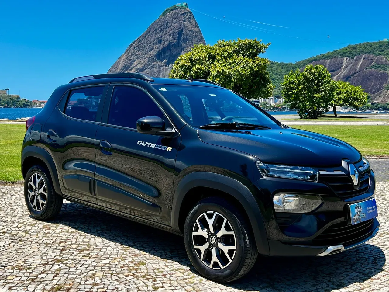 KWID OUTSIDER 2023 ÚNICO DONO!!!