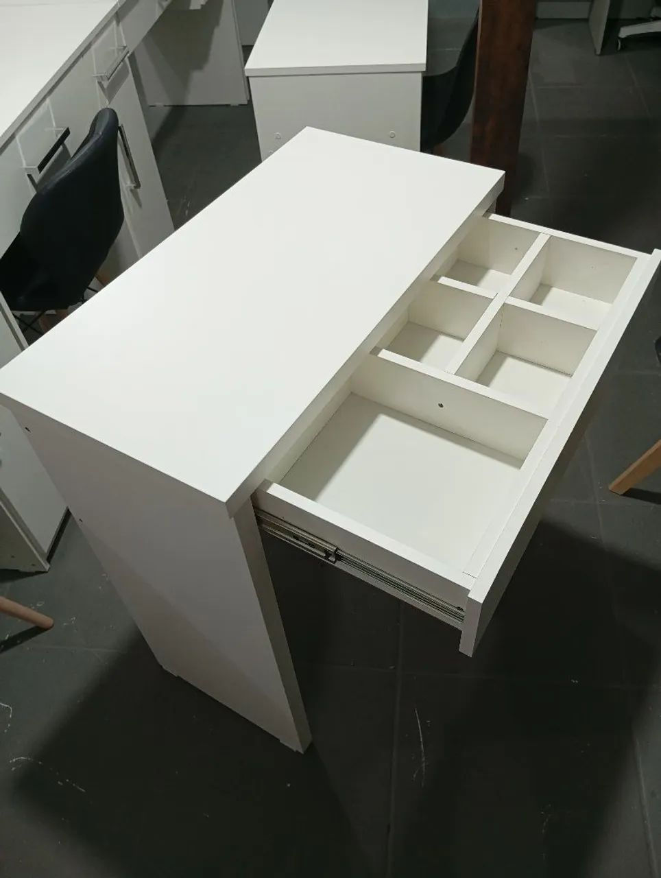 Mesa Engrossada 70x35cm com gaveta - Foto 3
