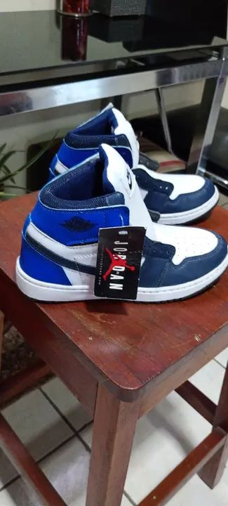 Tênis Jordan Azul e Branco - Foto 5