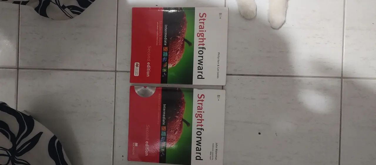 Kit Livro de Inglês Strainghforward