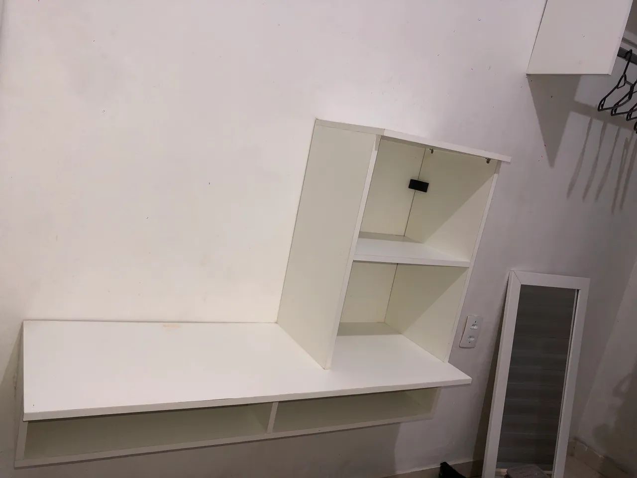 Vendo escrivaninha/penteadeira 