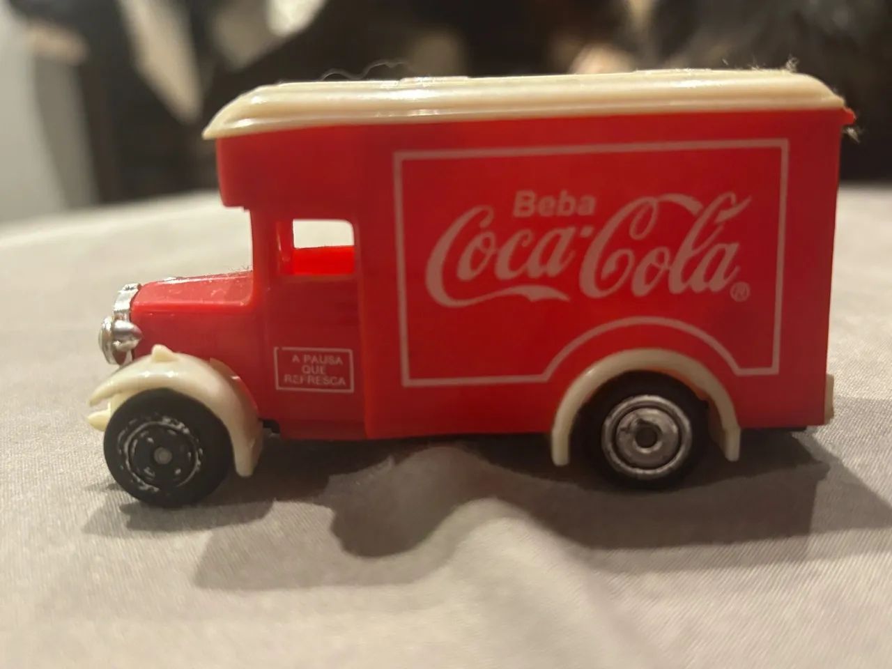 Miniatura Caminhonete Vintage Coca Cola Anos 90 - Foto 2