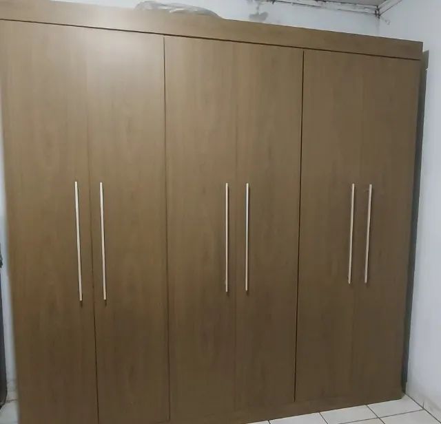 GUARDA ROUPAS