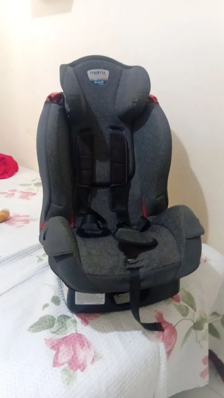 Uma cadeirinha