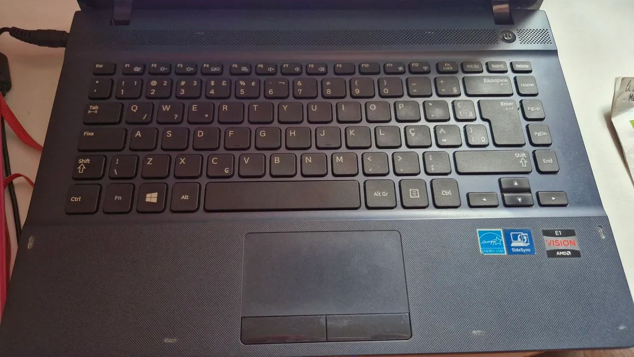 Vende se Notebook Samsung  - Foto 2