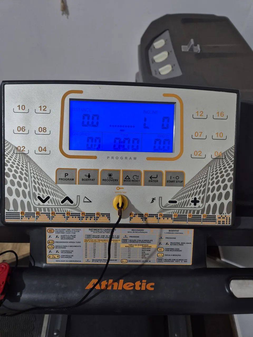 Esteira athletic profissional advanced 720 EE  - Foto 4