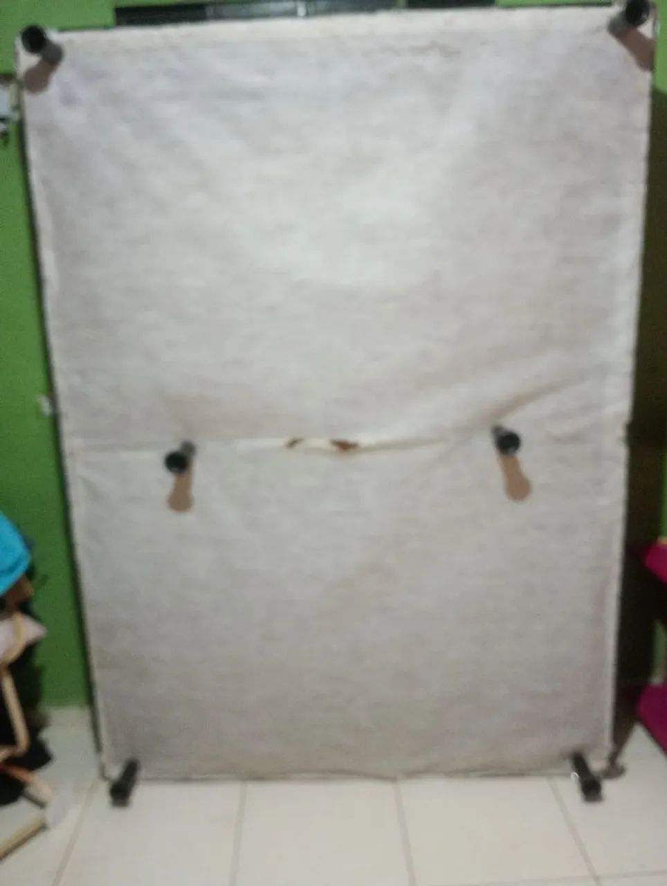 Base de cama box quebra galho Bem conservada - Foto 3