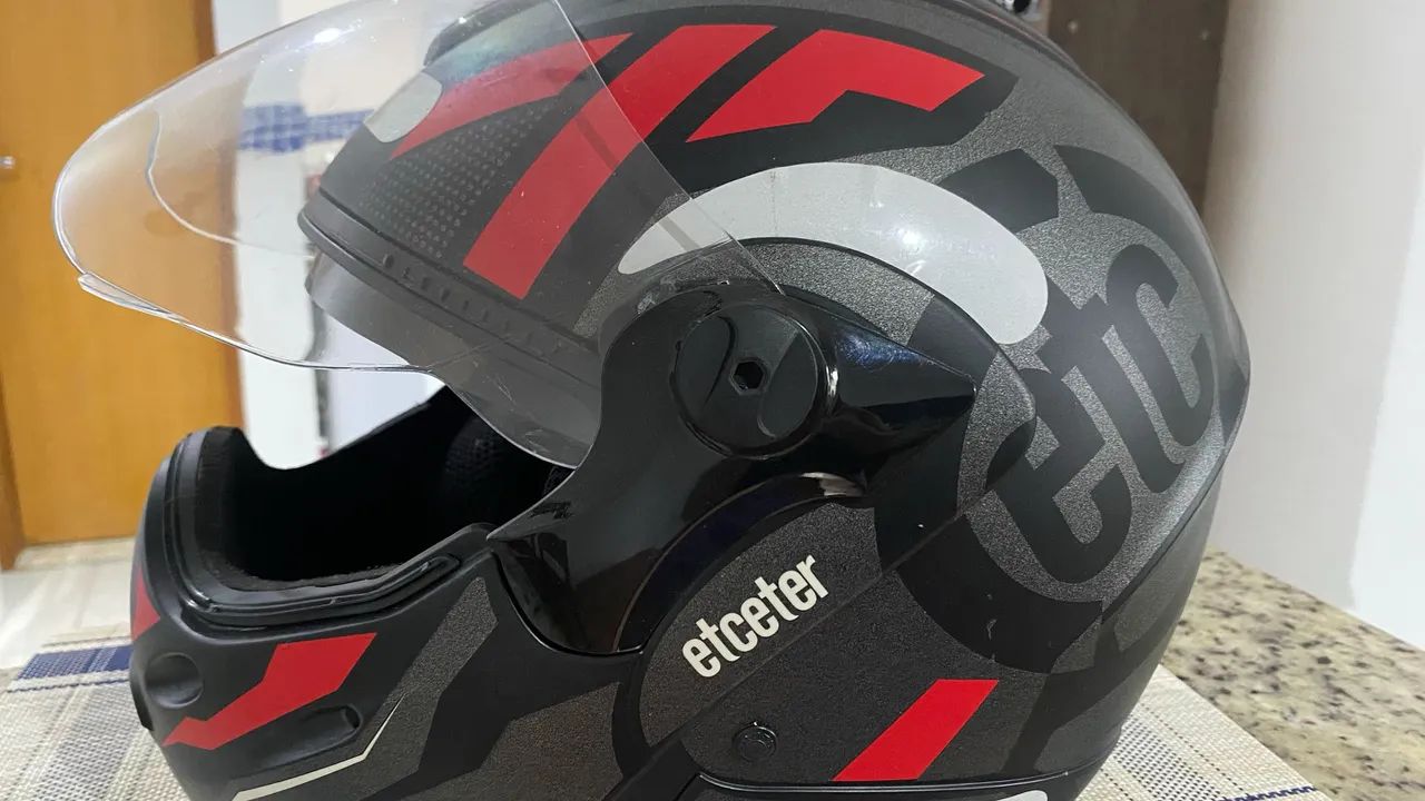 Capacete Etceter Captiva Preto e Vermelho Tam. 56 - Foto 2