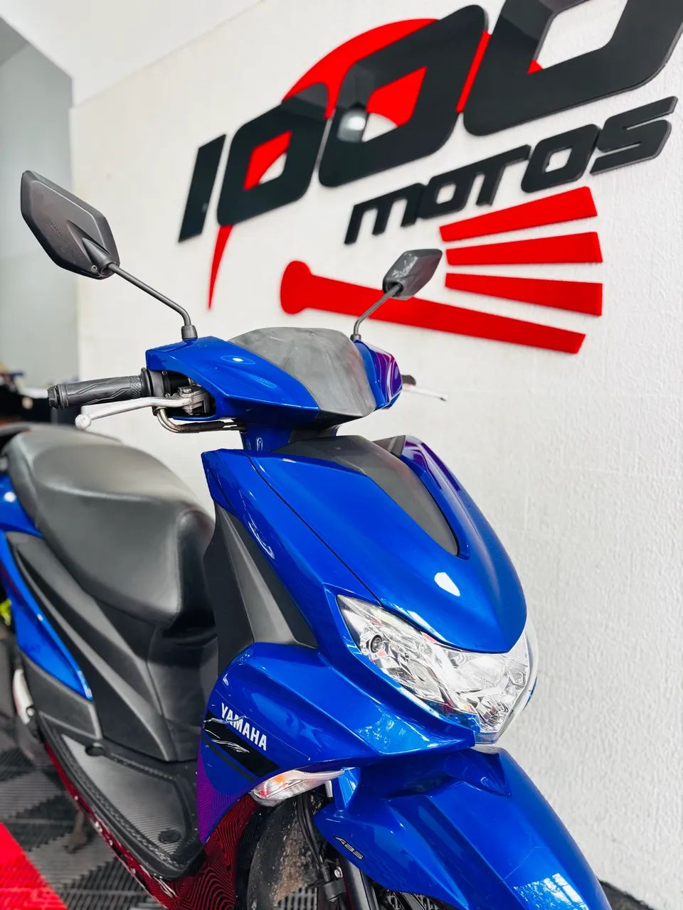 YAMAHA FLUO 125 - Foto 4