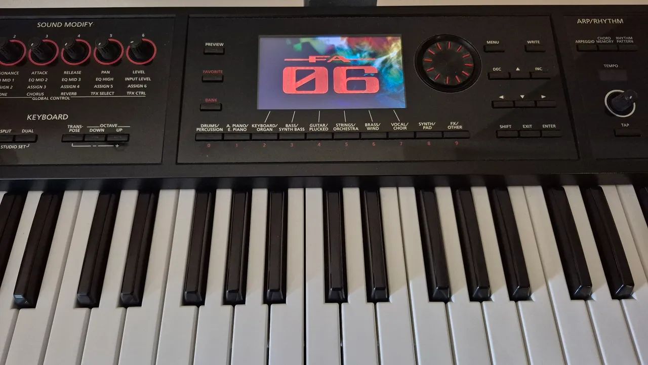 Teclado Roland FA 06 - Foto 2