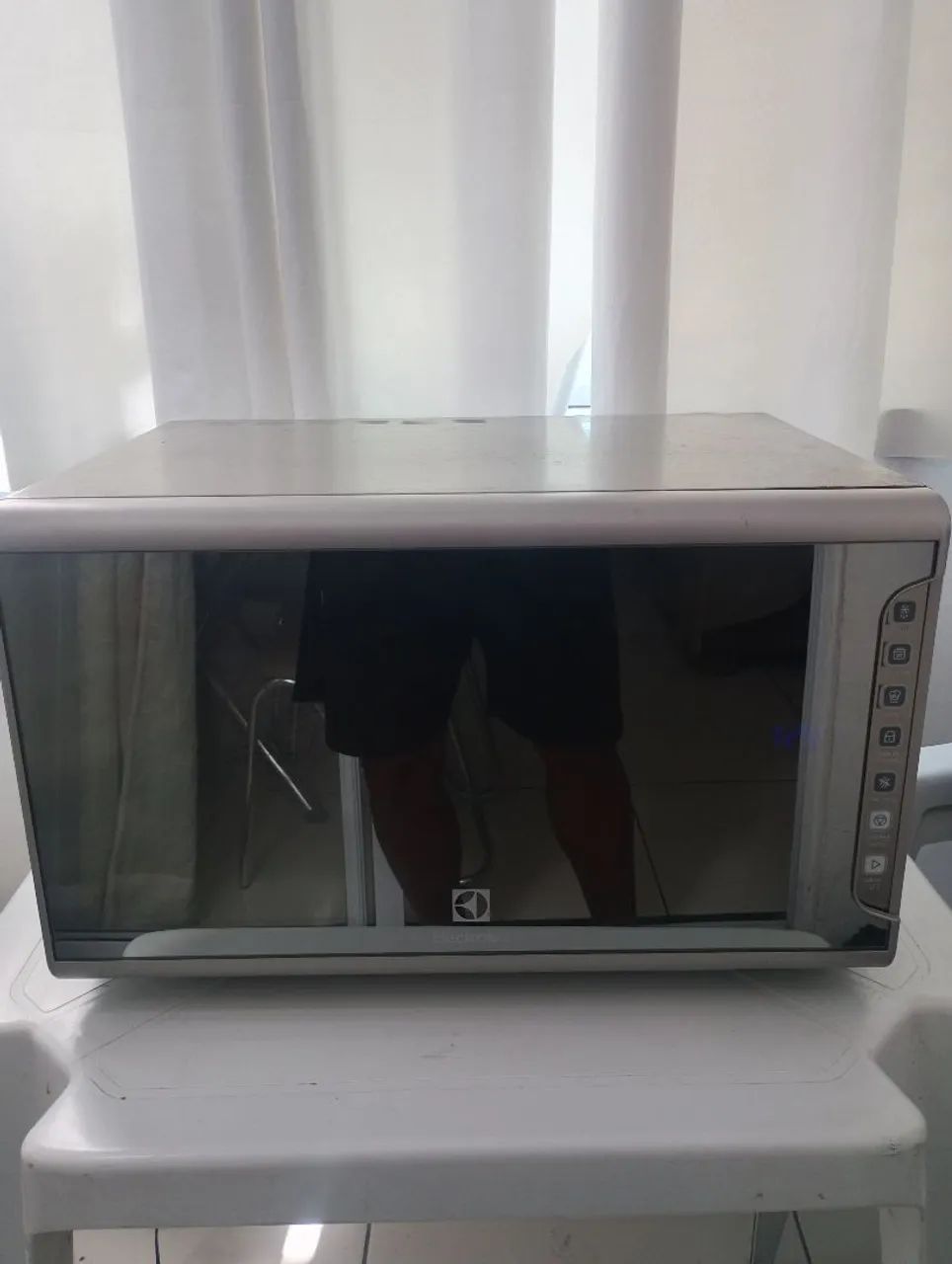 Microondas Eletrolux 31Lt espelhado