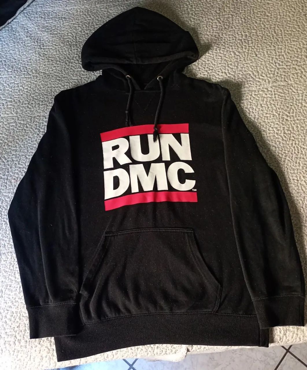 Moletom preto RUM DMC 