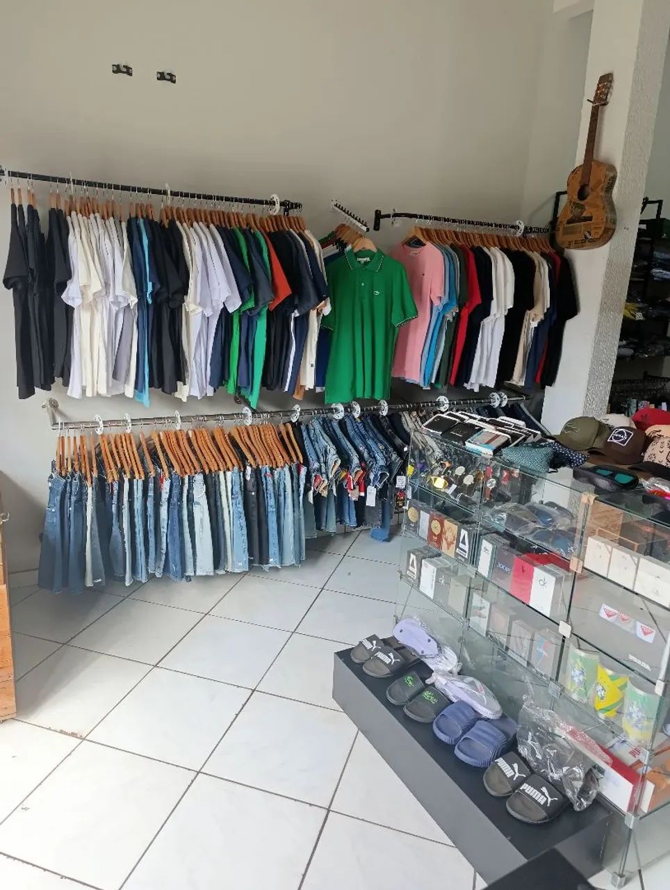 Vendo loja de roupas masculinas 