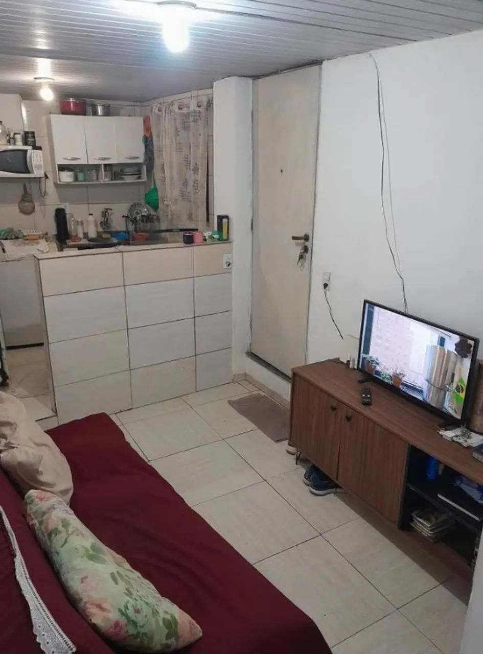 Vendo apartamento em André Carloni 