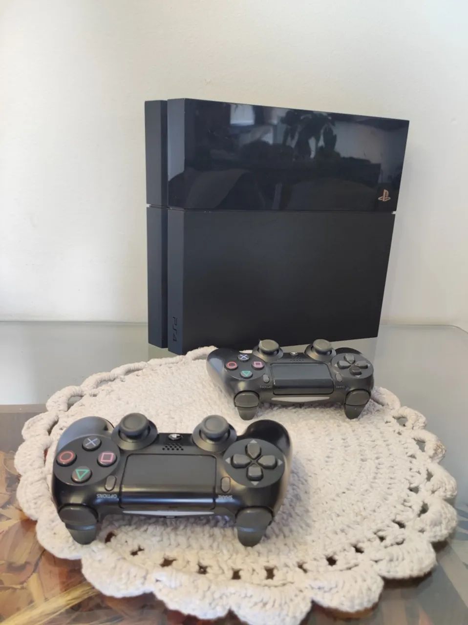 PS4 + 2 controles  - Foto 2
