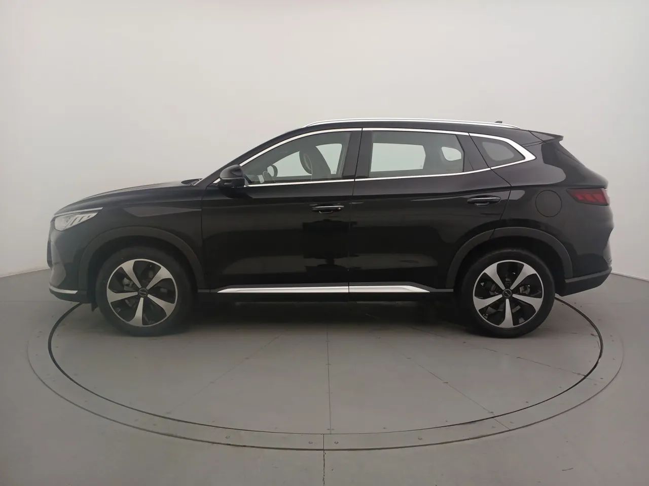 BYD Song Plus 1.5 16V Aut. (Hibrido), foto 2 de 18