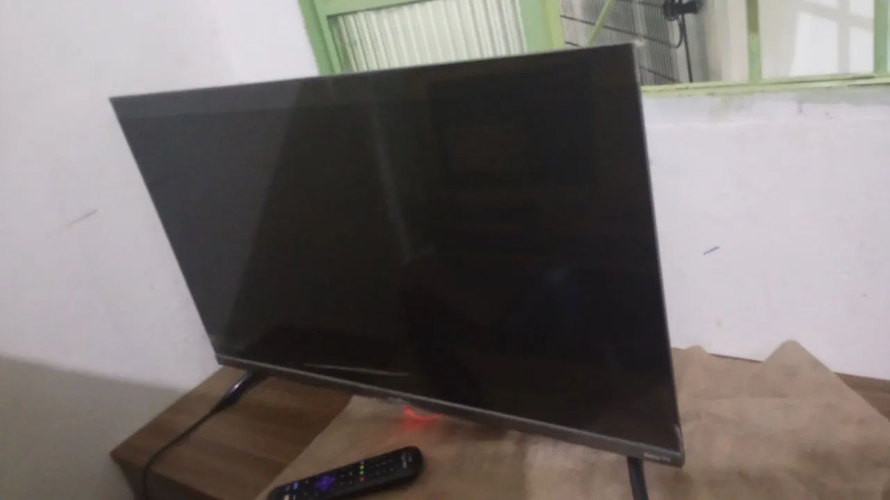 Smartv Britânia 32 2meses de comprada - Foto 2