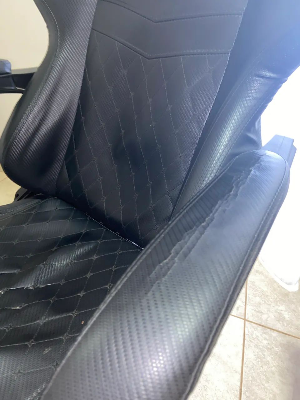 Cadeira Gamer Husky Tempest 700 Preta com apoio para pés - Foto 5