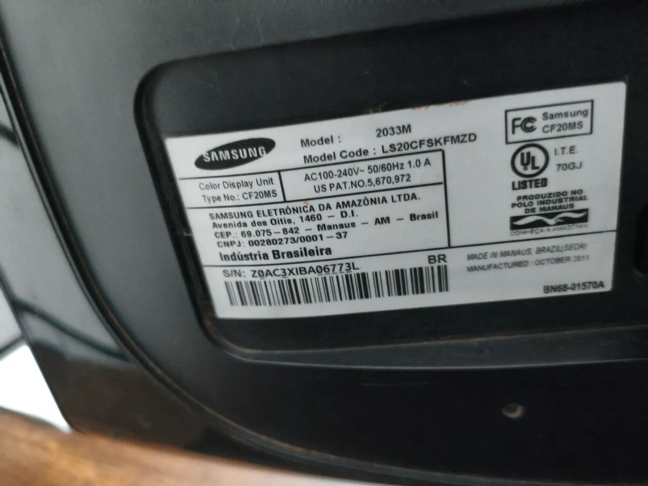 Vendo tv 20 polegadas com conversor digital porém a tv não tem controle mas funciona 