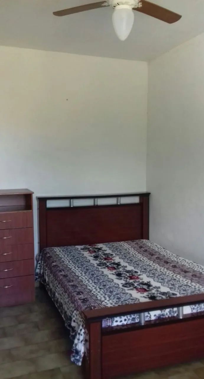 Cama casal com colchao